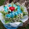 12 blue roses with heart**